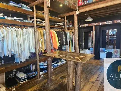 EN VENTA/En Punta Alta Fondo  de Comercio   de  Indumentaria  Femenina y  Masculina 100