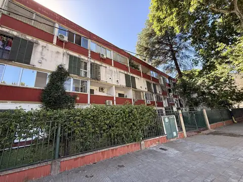 Departamento Duplex Dos Dormitorios en Bella Vista