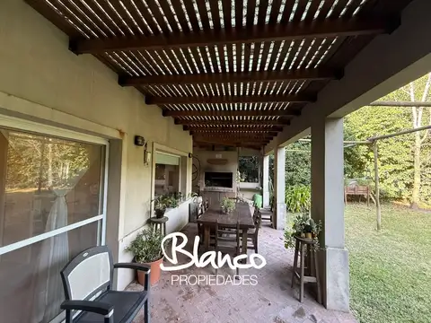 Casa en Alquiler de 4 dormitorios