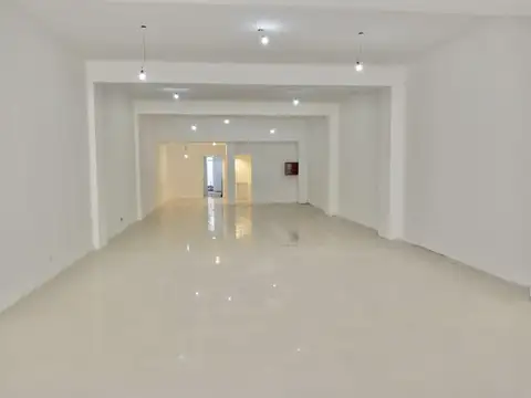 Local en Venta 50 años