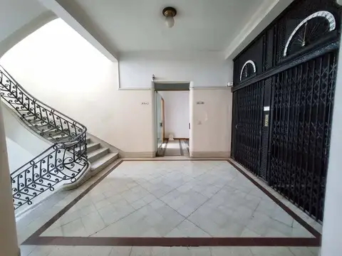 Oficina en Alquiler en Monserrat, $ 800.000