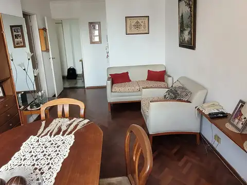 Departamento 5 ambientes con 1 baño