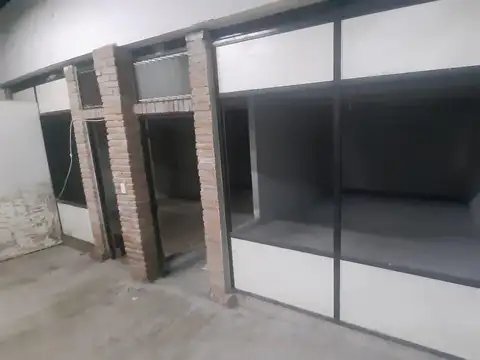 Galpon en Venta 36  mts Fondo