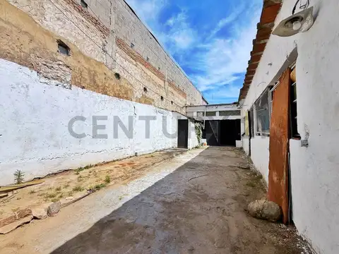 Galpon en Venta en Tolosa, USD 43.000