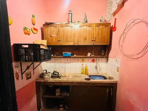 Casa 3 ambientes con 1 baño
