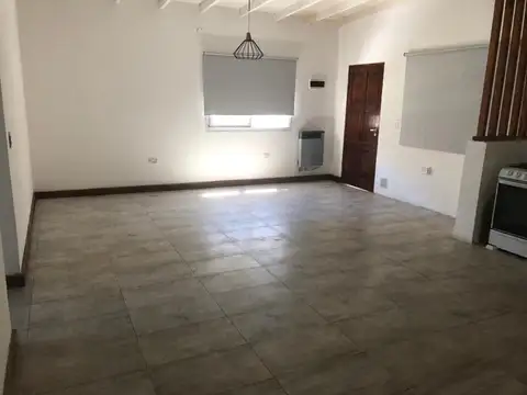 Quinta en Alquiler en Los Pinos, $ 800.000