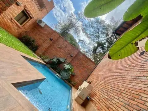 Casa 4 ambientes con 3 baños