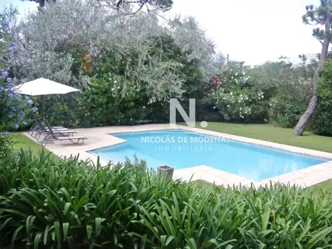 Casa en Venta de 5 dormitorios