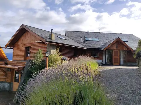 Venta Casa en Bariloche Laguna El Trebol Vistas Increibles a los Andes, Lago Nahuel  Huapi y  Moreno