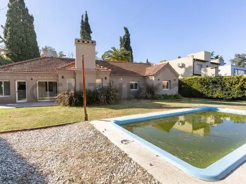 Calle Almafuerte 3900, Piso 0