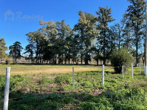 Enrique Larreta al 8300