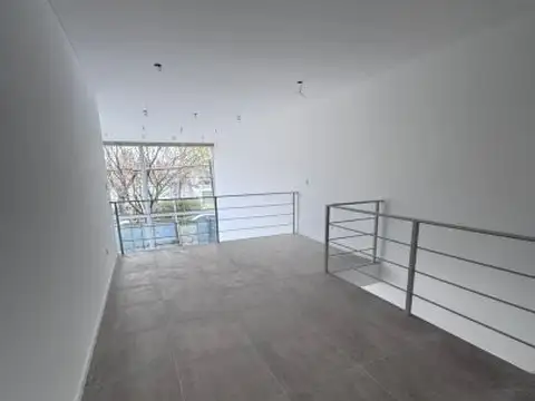 Local en Alquiler en Funes, $ 1.200.000