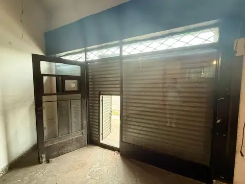 Avenida Los quilmes al 900