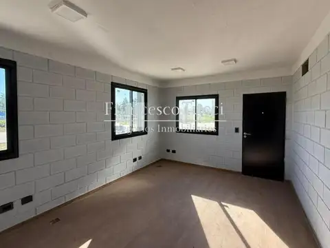 Galpon en Alquiler A Estrenar