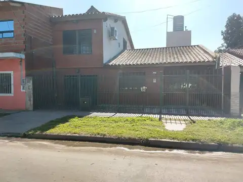 Casa  en venta en Gregorio De Laferrere