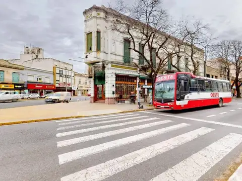 Calle 1 y Diagonal 80 100