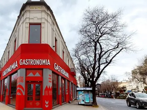 LOCAL EN VENTA EN LA PLATA