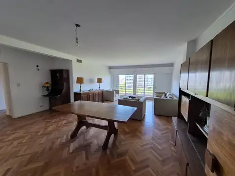 Departamento en Venta de 7 ambientes