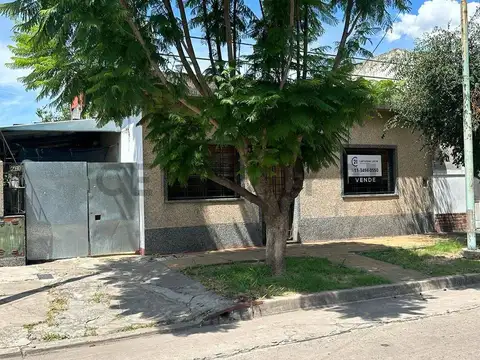 Manuel Fluguerto 2500