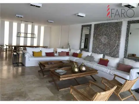 Apartamento en La Barra 3 dormitorios y servicio