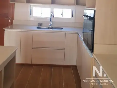 Casa en Alquiler Temporal de 3 dormitorios