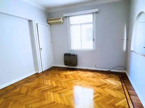 Semipiso de 3 Ambientes con Dependencia - Lavadero Independiente - Muy Luminoso