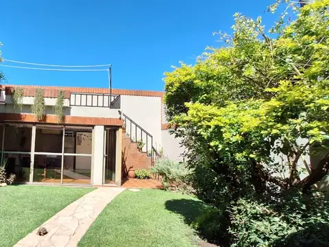 VENTA CASA 5 AMB RAMOS MEJÍA