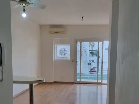 Departamento en Alquiler en Villa Urquiza, $ 520.000