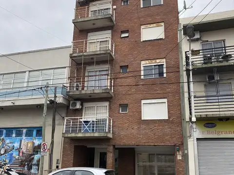 AV. BELGRANO al 4700