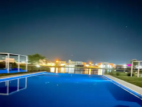 VENTA TERRENO LAGUNA AZUL