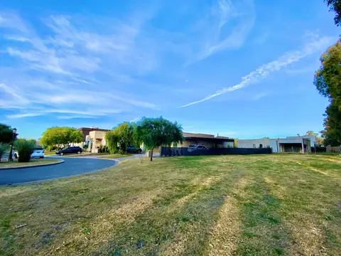 Terreno en Venta en Pilar del Este - Santa Elena, USD 48.000