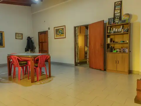 Casa en Alquiler en Chilavert, $ 750.000