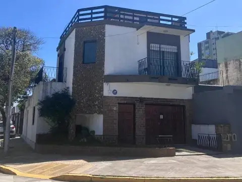 IDEAL 2 FAMILIAS 2 VIVIENDAS DE 3 AMBIENTES PATIOS TERRAZA