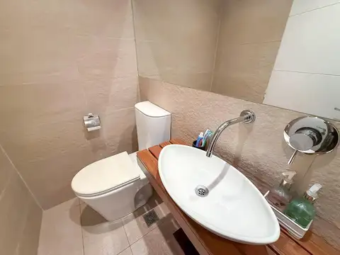 Departamento en Venta con 6 cocheras