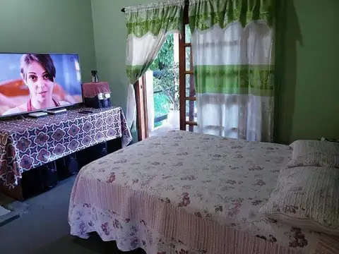 Casa - Venta - Argentina, Bella Vista - Rio Negro 1750