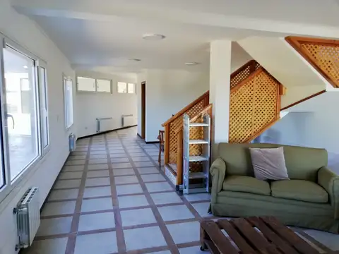 Depto Tipo Casa en Venta 5 años