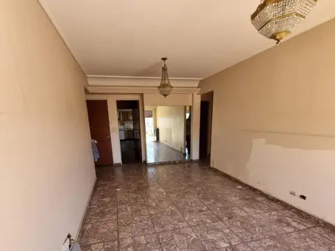 Departamento de 4 Ambientes C/dependencias, Balcón Terraza y