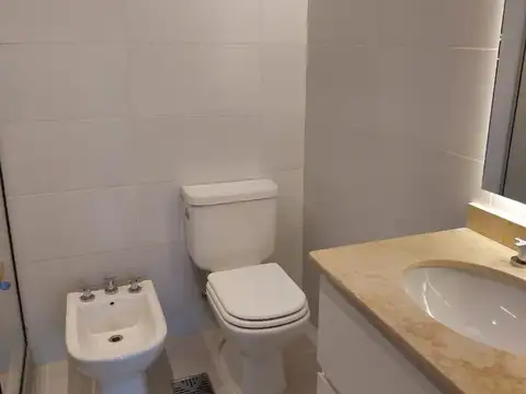 Ameghino 300, Piso 1