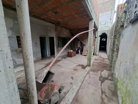 Depto Tipo Casa en Venta 51 años