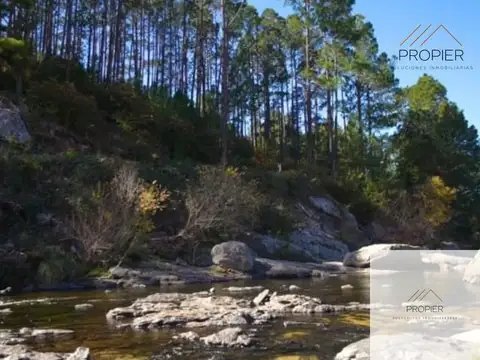 Terreno / Lote en venta de 100000m2 ubicado en Villa Berna