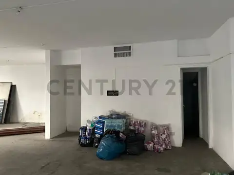 VENTA LOCAL COMERCIAL CON DEPARTAMENTO 3 AMB EN SAN NICOLAS