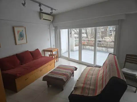 PISO DE 4 AMBIENTES IDEAL OFICINA