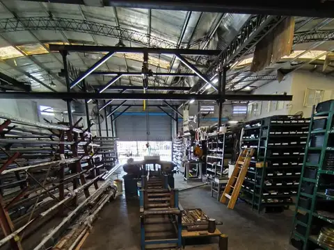 Local en Venta en Zarate, USD 380.000