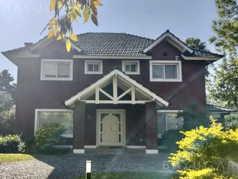 Casa en Venta en Golfers, USD 330.000