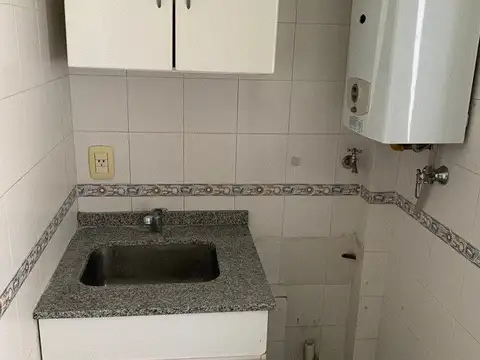 Departamento en Alquiler en Flores, $ 850.000