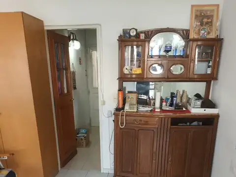 PH AL FRENTE 2 AMBIENTE ENTRADA INDEPENDIENTE CON PATIO