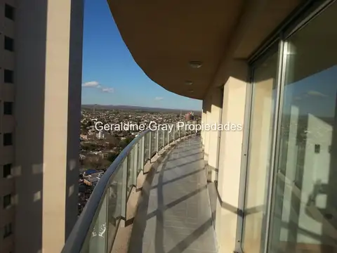 Departamento 5 ambientes con 3 baños