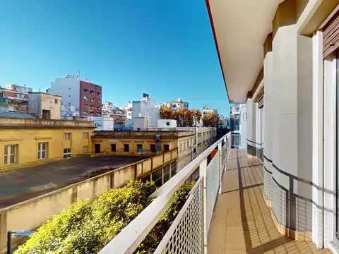 Departamento 5 ambientes con 3 baños