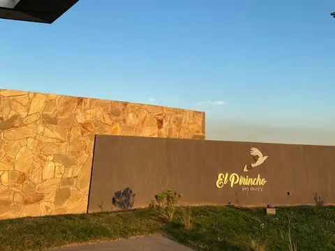 Country Los Pirinchos