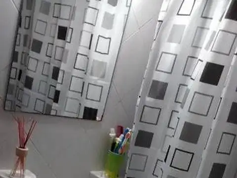 Casa en Venta en Quilmes Oeste, USD 105.000